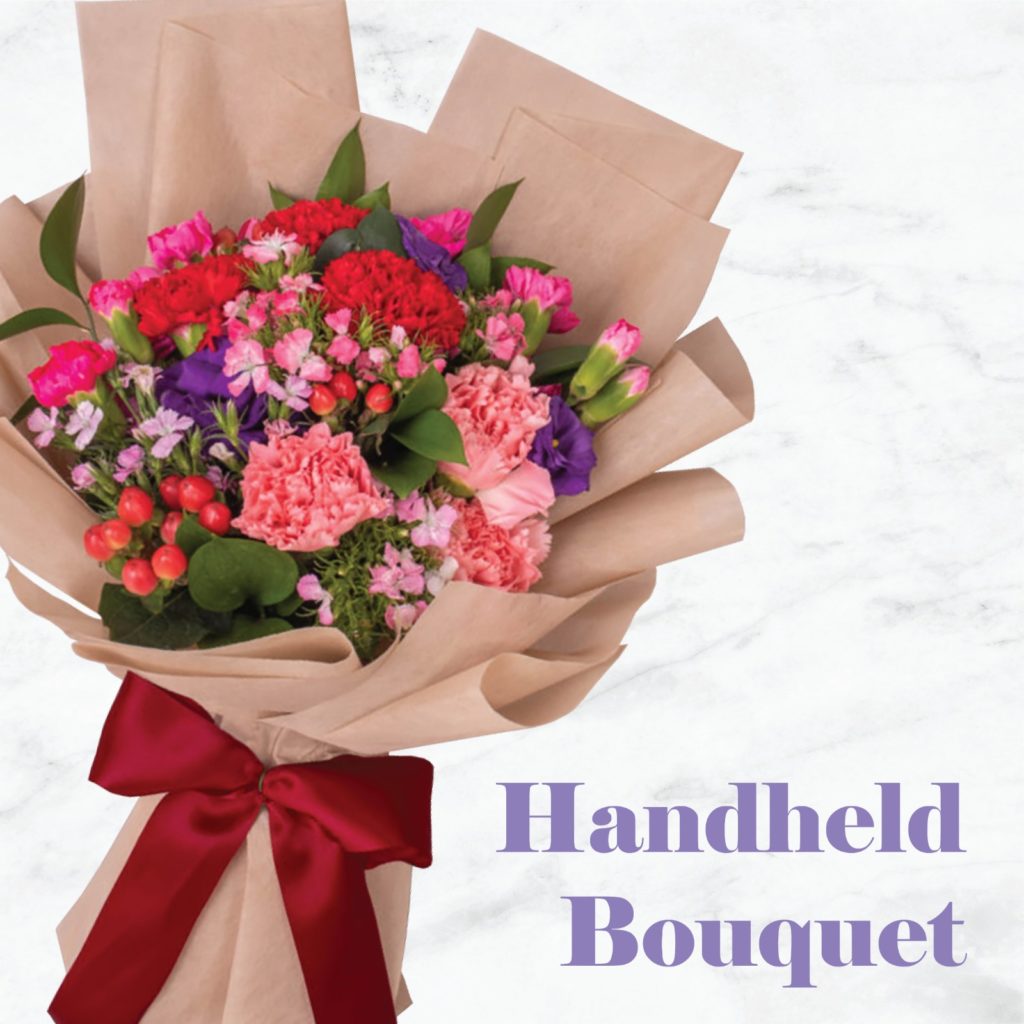 handheld bouquet by farmflorist